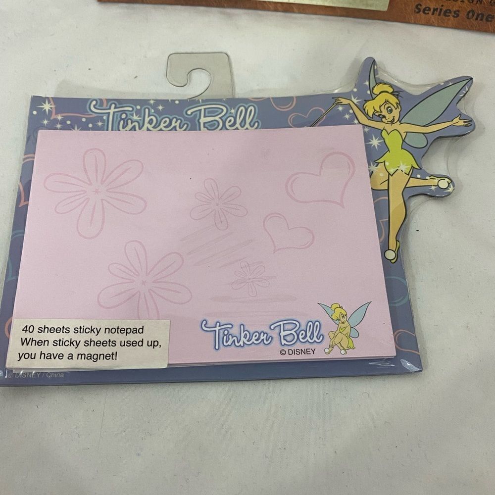 NWT Vintage WDW Sticky Notepad/Magnet Set - Picture 2 of 5